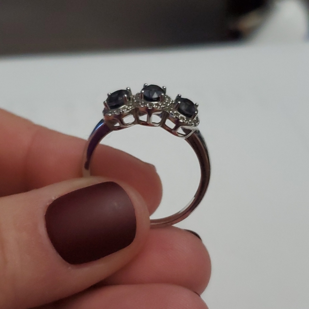 Sterling Silver Gray Stone Ring - image 2